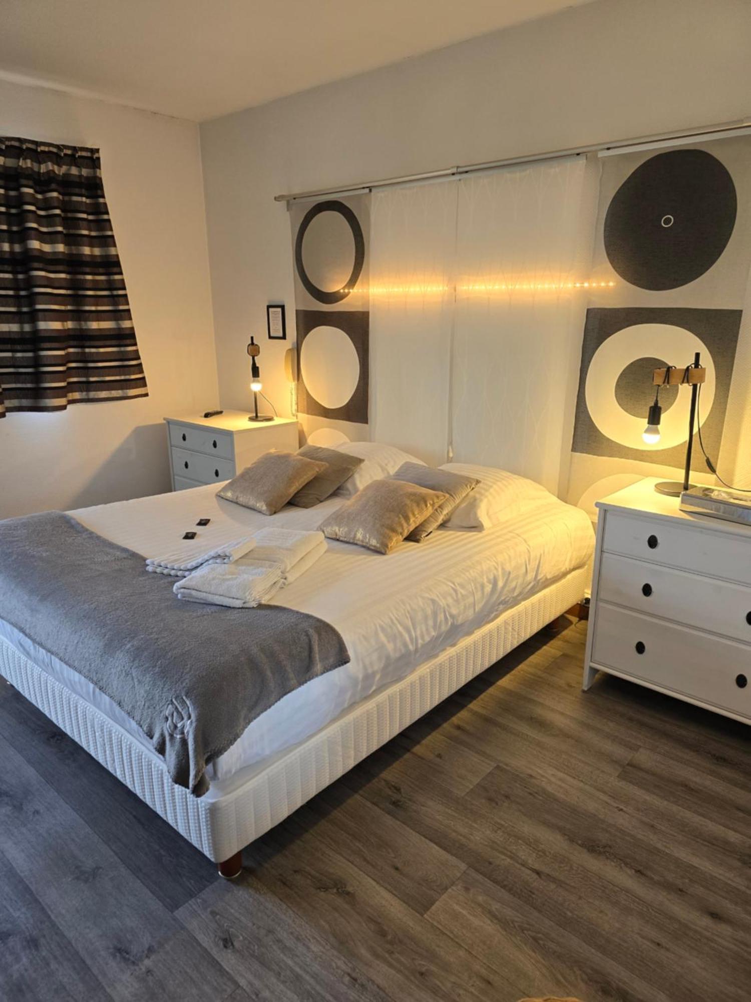 Hotel L'Ideal Le Mountbatten Arromanches-les-Bains Kültér fotó