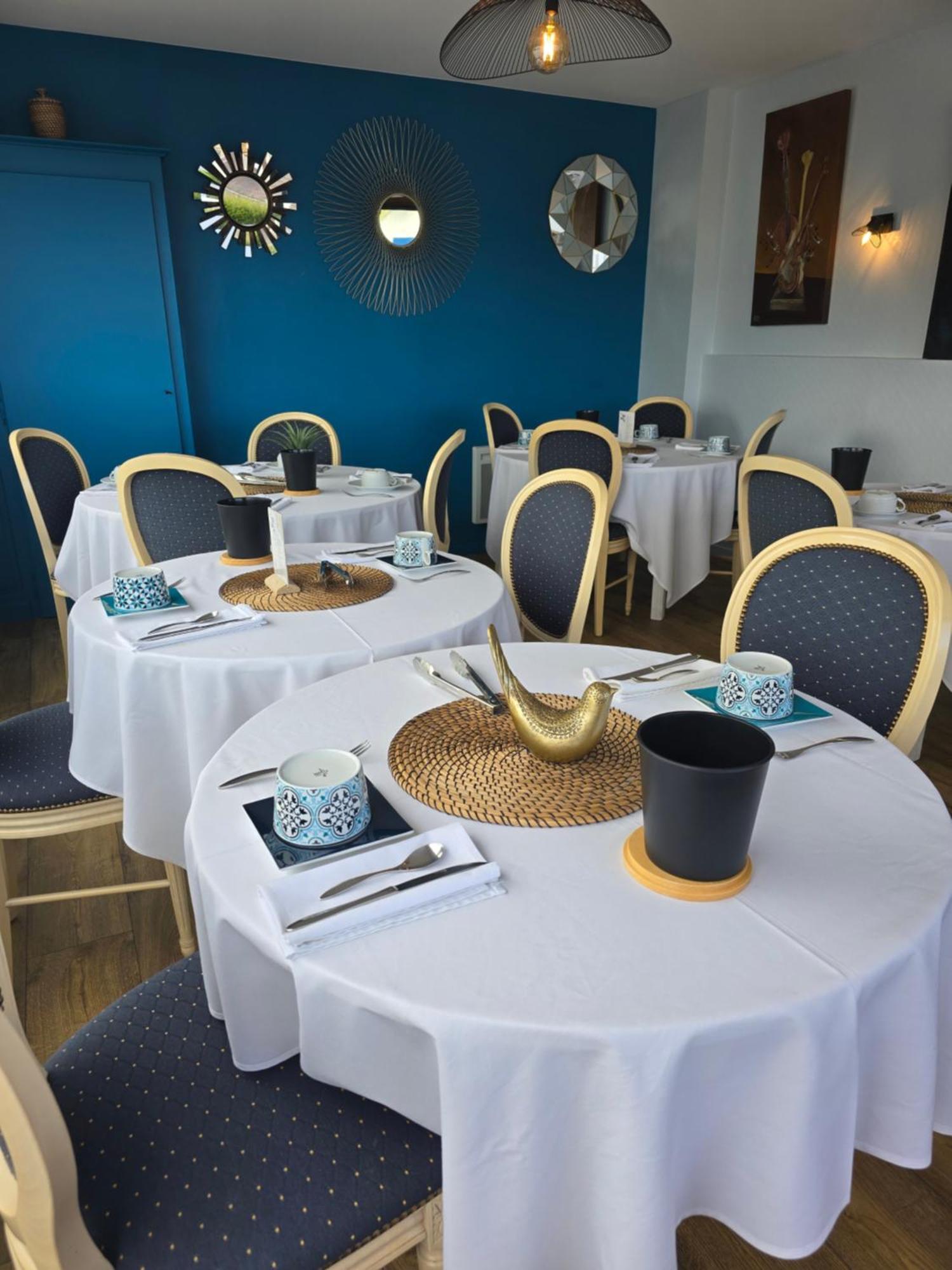 Hotel L'Ideal Le Mountbatten Arromanches-les-Bains Kültér fotó