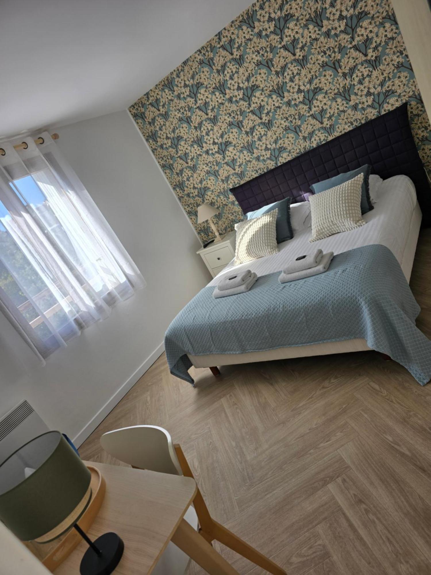 Hotel L'Ideal Le Mountbatten Arromanches-les-Bains Kültér fotó