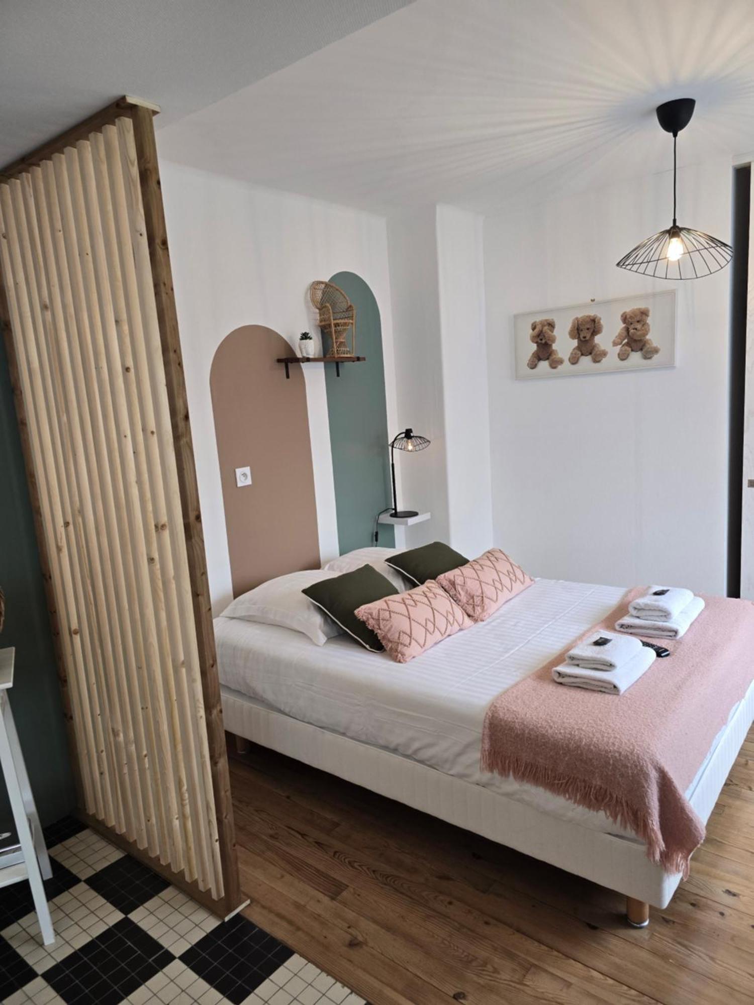 Hotel L'Ideal Le Mountbatten Arromanches-les-Bains Kültér fotó